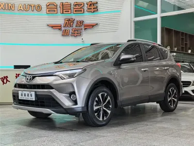 Toyota RAV4 · 2018 год