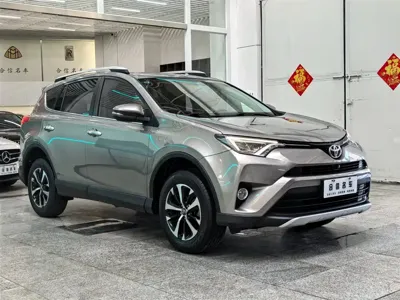 Toyota RAV4 2018, 56000 км, за 10270.55 USD