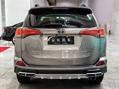 Toyota RAV4 2018, 56000 км, за 10270.55 USD