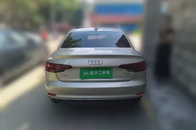 Audi A4L 2018, 72000 км, за 12448 USD