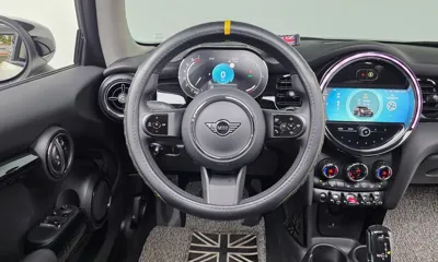 MINI Cooper 2022, 15567 км, за 16856.17 USD - фото 13