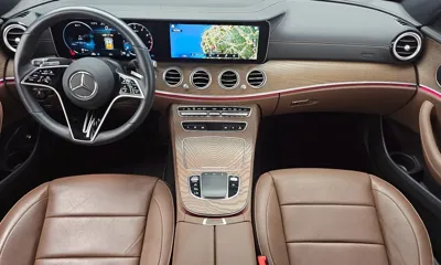Mercedes-Benz E-Class 2022, 11055 км, за 29732.4 USD - фото 7
