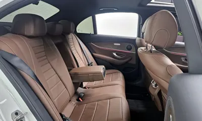 Mercedes-Benz E-Class 2022, 11055 км, за 29732.4 USD - фото 12