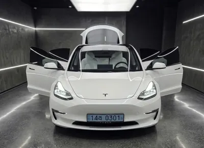 Tesla Model Y 2024, 25500 км, за 21192.22 USD