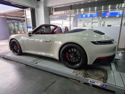Porsche 911 2023, 7063 км, за 144560.34 USD