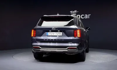 Kia Sorento 2021, 129165 км, за 14835.24 USD