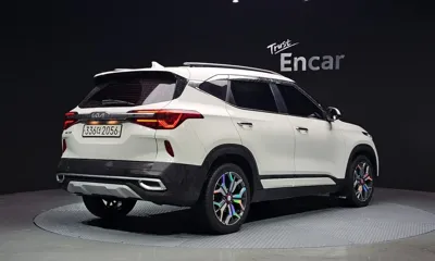 Kia Seltos 2023, 61083 км, за 12052.12 USD