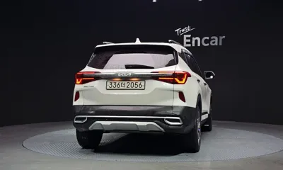 Kia Seltos 2023, 61083 км, за 12052.12 USD