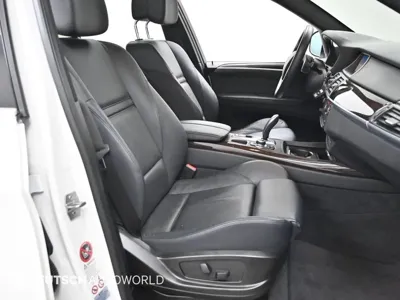 BMW X5 2013, 50510 км, за 14441.38 USD - фото 10