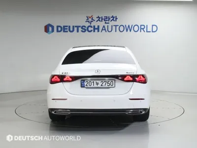 Mercedes-Benz E-Class 2024, 20400 км, за 52507.55 USD