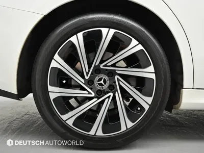 Mercedes-Benz E-Class 2024, 20400 км, за 52507.55 USD - фото 6