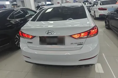Hyundai Elantra (6th Generation 2020, 115200 км, за 8623 USD