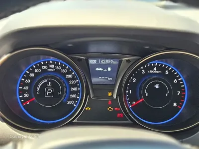 Hyundai Genesis 2014, 142859 км, за 8328.93 USD