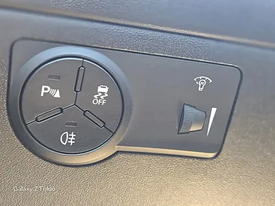 Hyundai Genesis 2014, 142859 км, за 8328.93 USD - фото 16