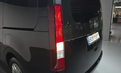 Hyundai Staria 2023, 51463 км, за 15287.55 USD - фото 23