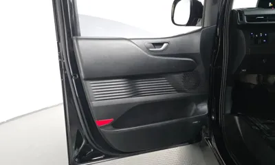 Hyundai Staria 2023, 51463 км, за 15287.55 USD - фото 24