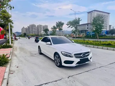 Mercedes-Benz C-Class 2017, 93000 км, за 14431.28 USD - фото 8