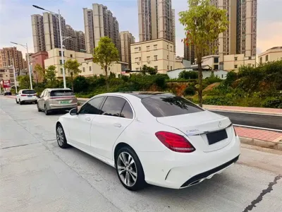 Mercedes-Benz C-Class 2017, 93000 км, за 14431.28 USD - фото 10