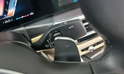 BMW 3-Series 2024, 11799 км, за 28226.34 USD - фото 27