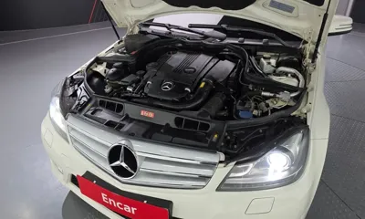 Mercedes-Benz C-Class 2012, 94984 км, за 4138.2 USD - фото 6