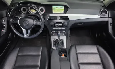 Mercedes-Benz C-Class 2012, 94984 км, за 4138.2 USD - фото 7