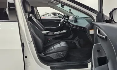 Kia EV6 2022, 82982 км, за 29253.06 USD - фото 26