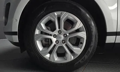 Land Rover Range Rover Evoque 2021, 49186 км, за 19561.51 USD