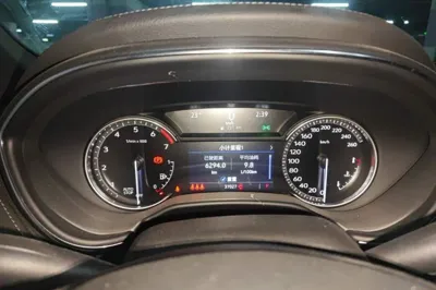 Cadillac CT5 2021, 37000 км, за 18510 USD - фото 11