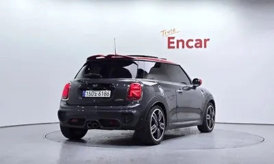 MINI Cooper 2020, 58452 км, за 14476.48 USD