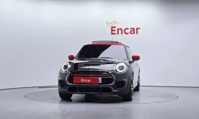 MINI Cooper 2020, 58452 км, за 14476.48 USD