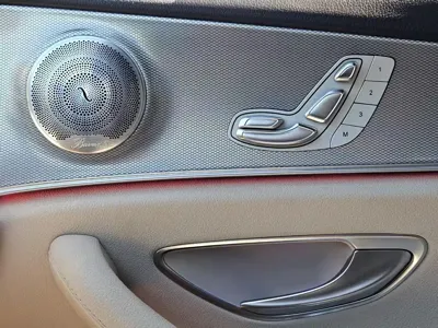 Mercedes-Benz E-Class (Import) 2019, 60000 км, за 20953.4 USD - фото 18