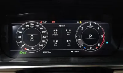 Land Rover Range Rover 2018, 121129 км, за 43563.18 USD - фото 8