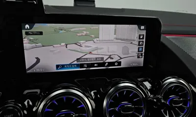 Mercedes-Benz EQA