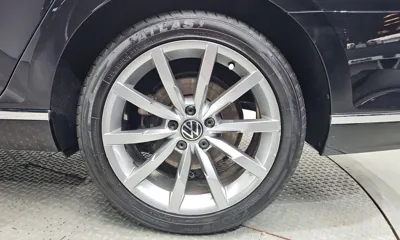 Volkswagen Passat 2022, 90137 км, за 14310.1 USD - фото 21