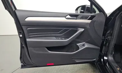 Volkswagen Passat 2022, 90137 км, за 14310.1 USD - фото 24