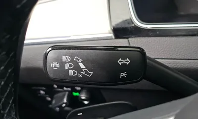 Volkswagen Passat 2022, 90137 км, за 14310.1 USD - фото 28