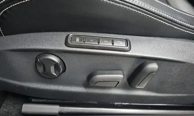 Volkswagen Passat 2022, 90137 км, за 14310.1 USD - фото 31