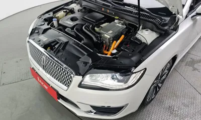 Lincoln MKZ 2020, 116896 км, за 10496.26 USD - фото 6
