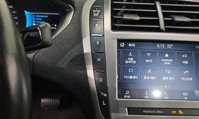 Lincoln MKZ 2020, 116896 км, за 10496.26 USD - фото 9