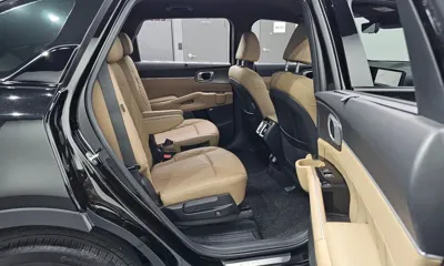 Kia Sorento 2024, 40305 км, за 23322.49 USD - фото 11