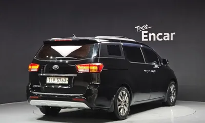 Kia Canival 2016, 148167 км, за 6742.47 USD