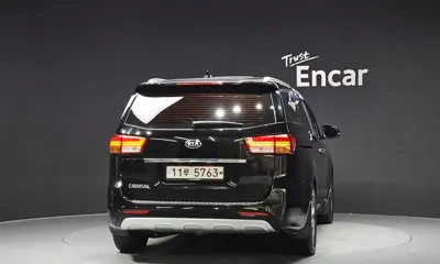 Kia Canival 2016, 148167 км, за 6742.47 USD