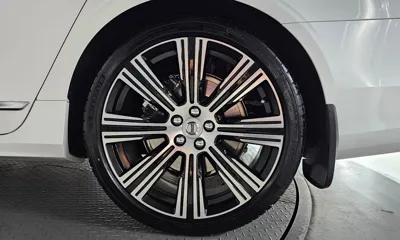 Volvo S90 2023, 26793 км, за 28472.98 USD - фото 21