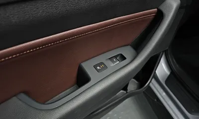 Hyundai Sonata 2017, 8932 км, за 9783.19 USD - фото 19