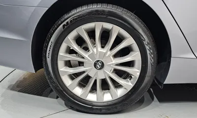 Hyundai Sonata 2017, 8932 км, за 9783.19 USD - фото 21