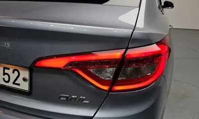 Hyundai Sonata 2017, 8932 км, за 9783.19 USD - фото 23