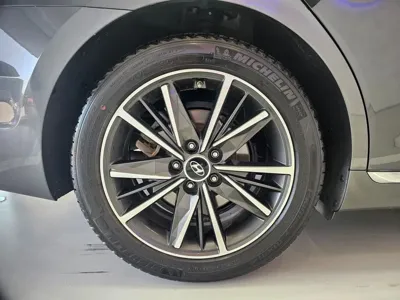 Hyundai Grandeur 2021, 105787 км, за 13609.42 USD