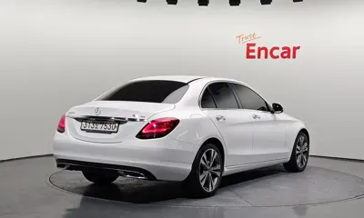 Mercedes-Benz C-Class 2021, 36399 км, за 20822.33 USD