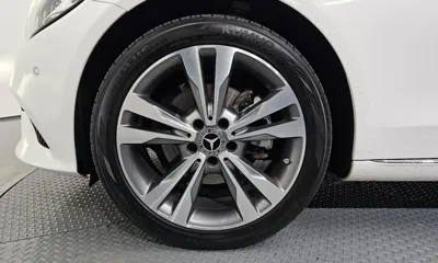Mercedes-Benz C-Class 2021, 36399 км, за 20822.33 USD