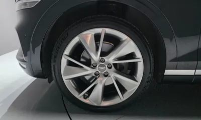 Genesis GV70 2021, 112733 км, за 21136.93 USD